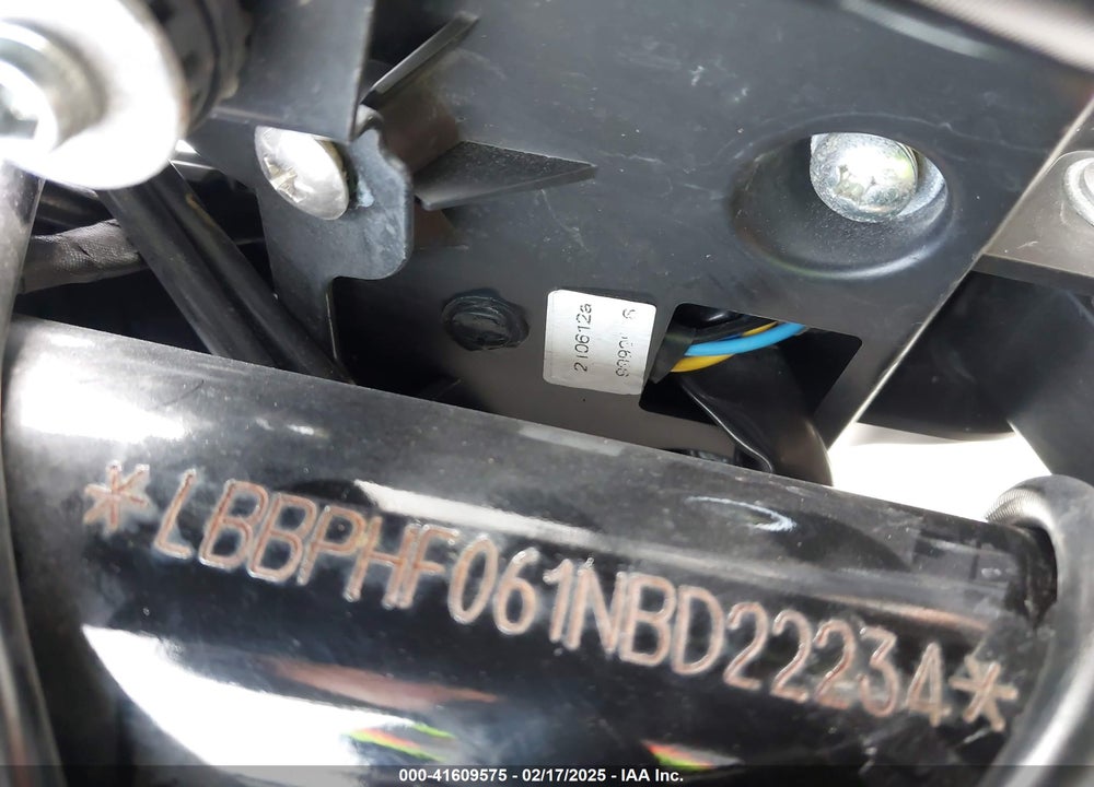 2022 BENELLI LEONCINO VIN: LBBPHF061NBD22234