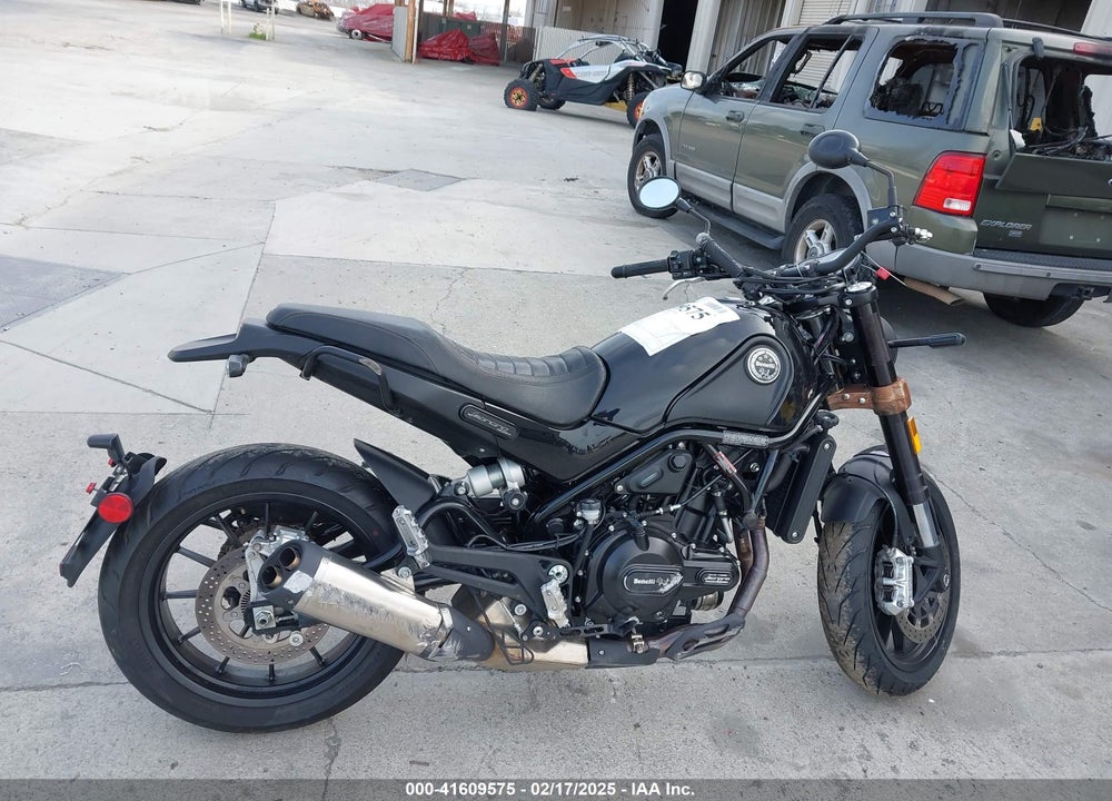 2022 BENELLI LEONCINO VIN: LBBPHF061NBD22234