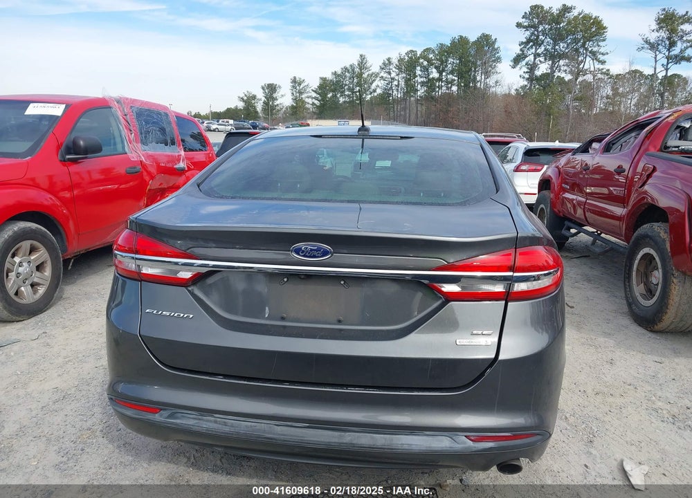 2017 FORD FUSION VIN: 3FA6P0HD5HR124389