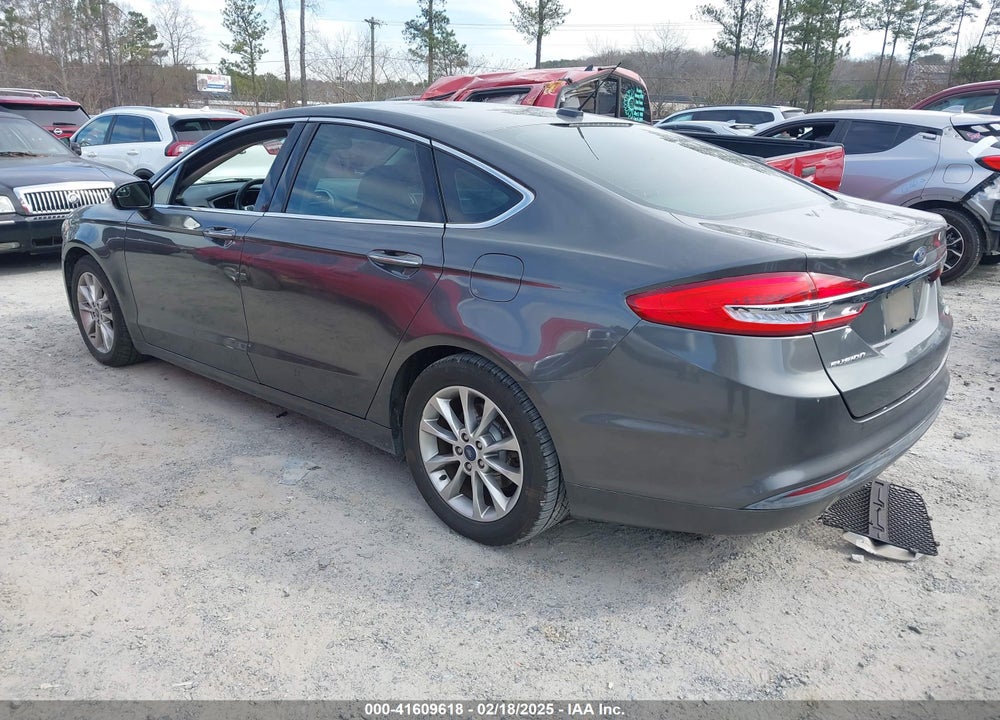 2017 FORD FUSION VIN: 3FA6P0HD5HR124389