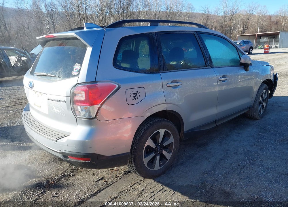 2018 SUBARU FORESTER 2.5I PREMIUM VIN: JF2SJAGC5JH601260