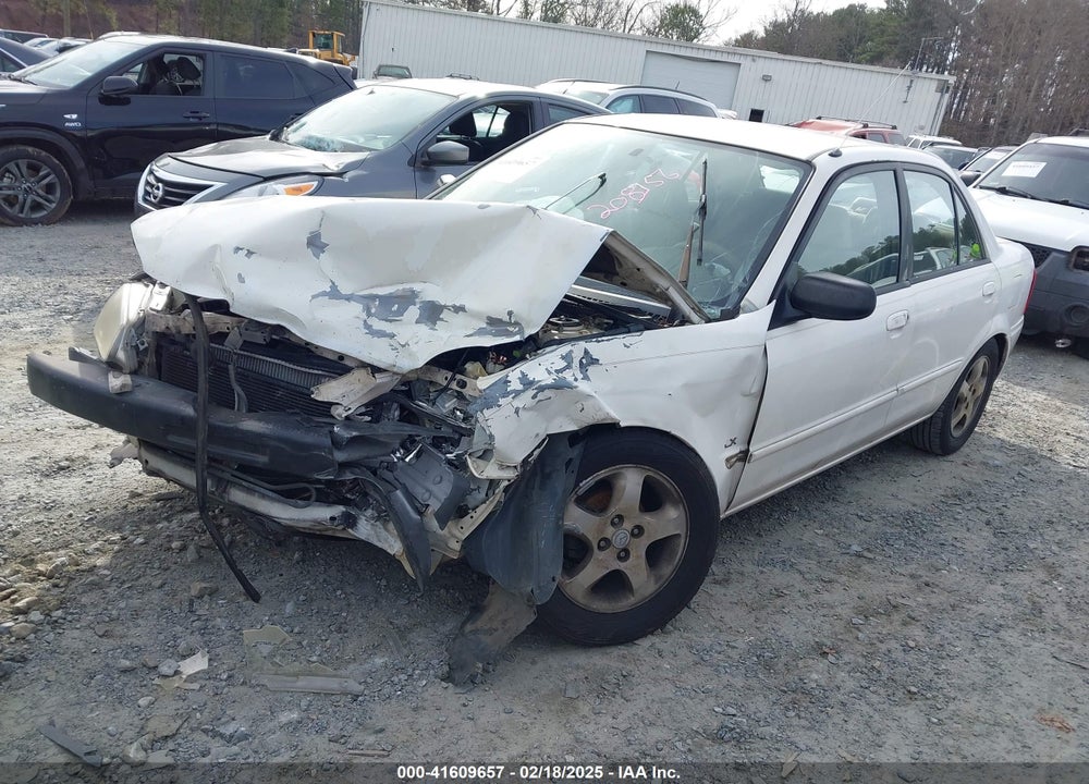 2000 MAZDA PROTEGE VIN: JM1BJ2221Y0208156
