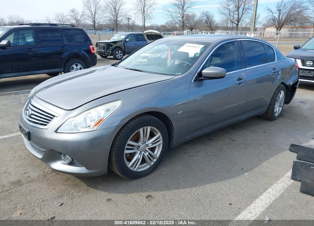 2015 INFINITI Q40 VIN: JN1CV6AR3FM650007