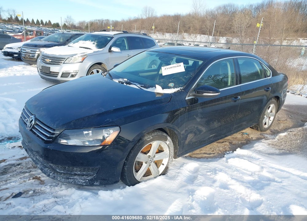2012 VOLKSWAGEN PASSAT 2.5L SE VIN: 1VWBH7A30CC061884