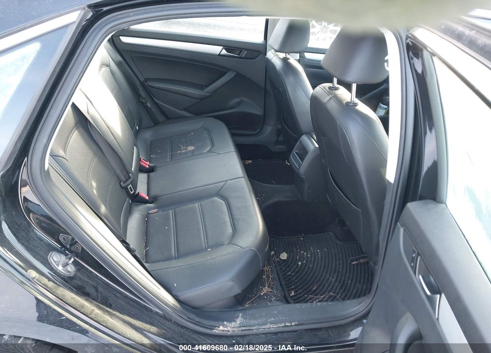 2012 VOLKSWAGEN PASSAT 2.5L SE VIN: 1VWBH7A30CC061884