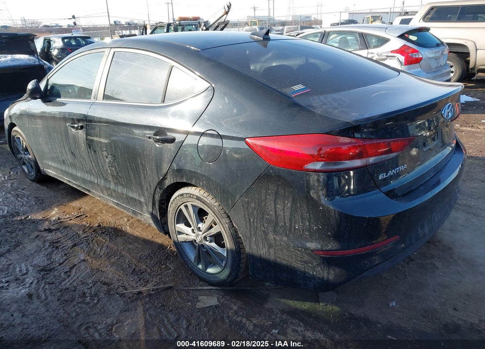 2017 HYUNDAI ELANTRA VIN: KMHD84LFXHU247060