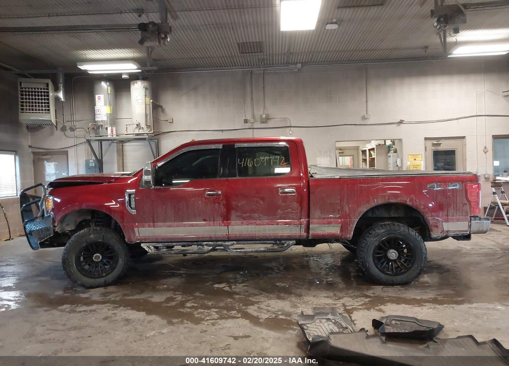 2017 FORD F250 VIN: 1FT7W2B61HEE54573