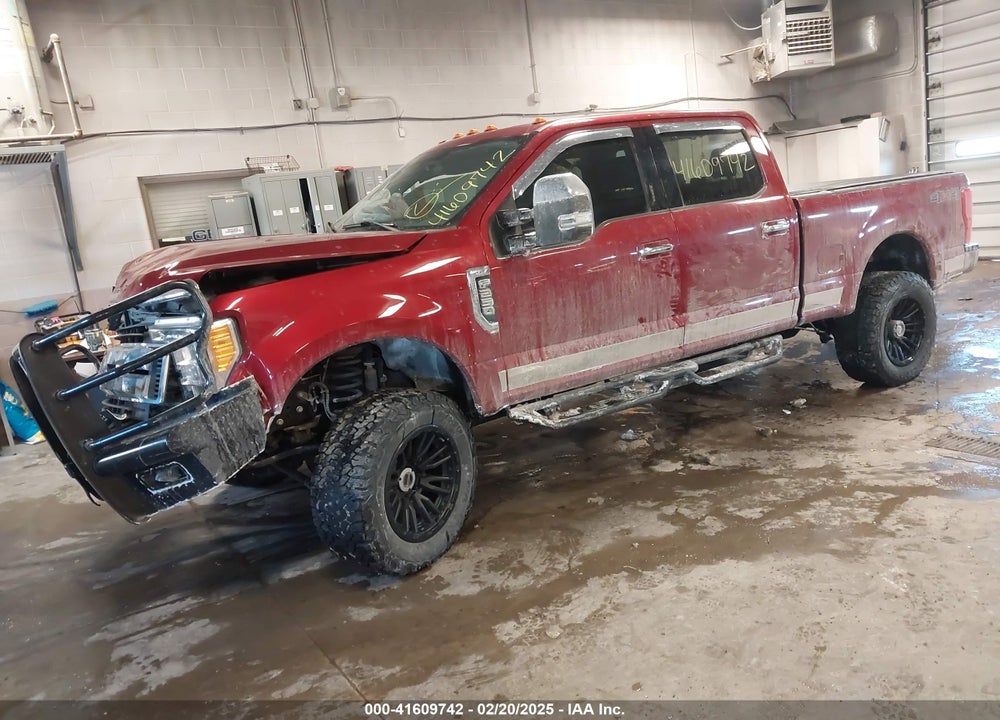 2017 FORD F250 VIN: 1FT7W2B61HEE54573