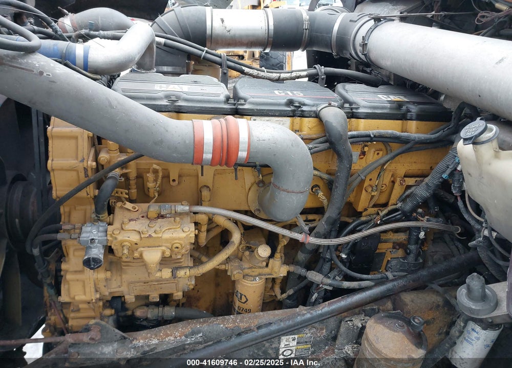 2003 KENWORTH CONSTRUCTION W900 VIN: 1XKWDB9X23J389589