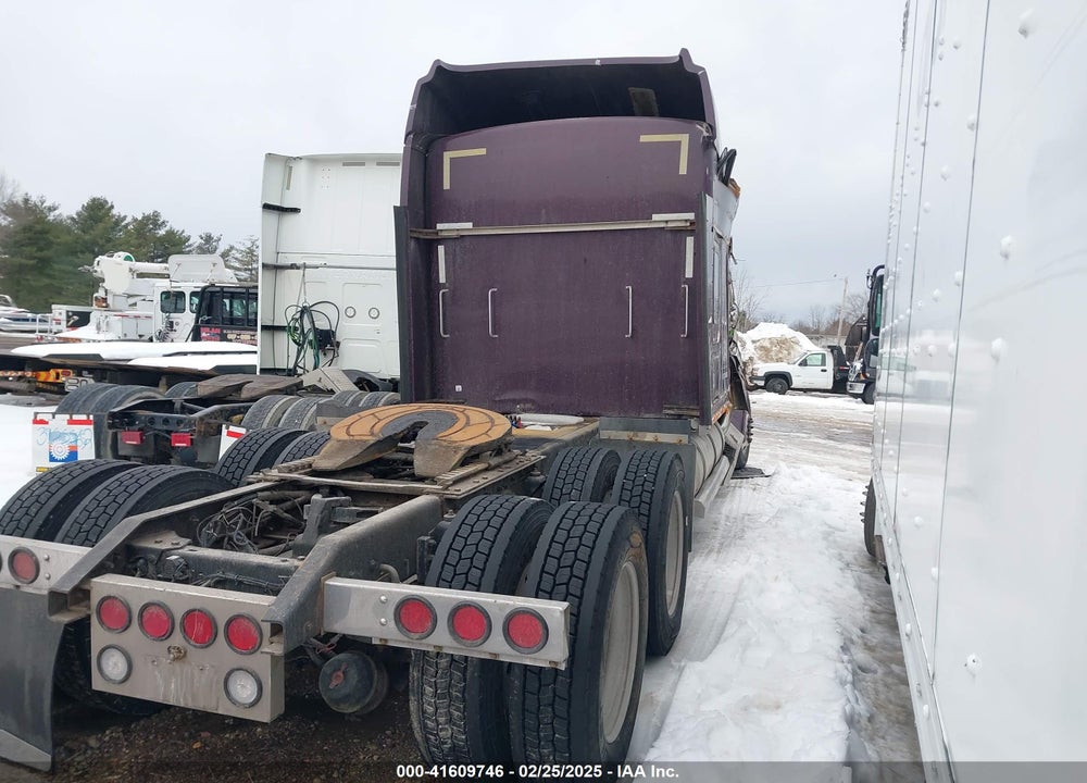 2003 KENWORTH CONSTRUCTION W900 VIN: 1XKWDB9X23J389589