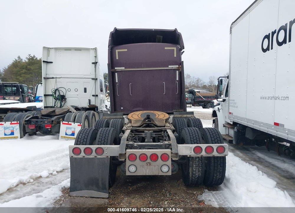 2003 KENWORTH CONSTRUCTION W900 VIN: 1XKWDB9X23J389589