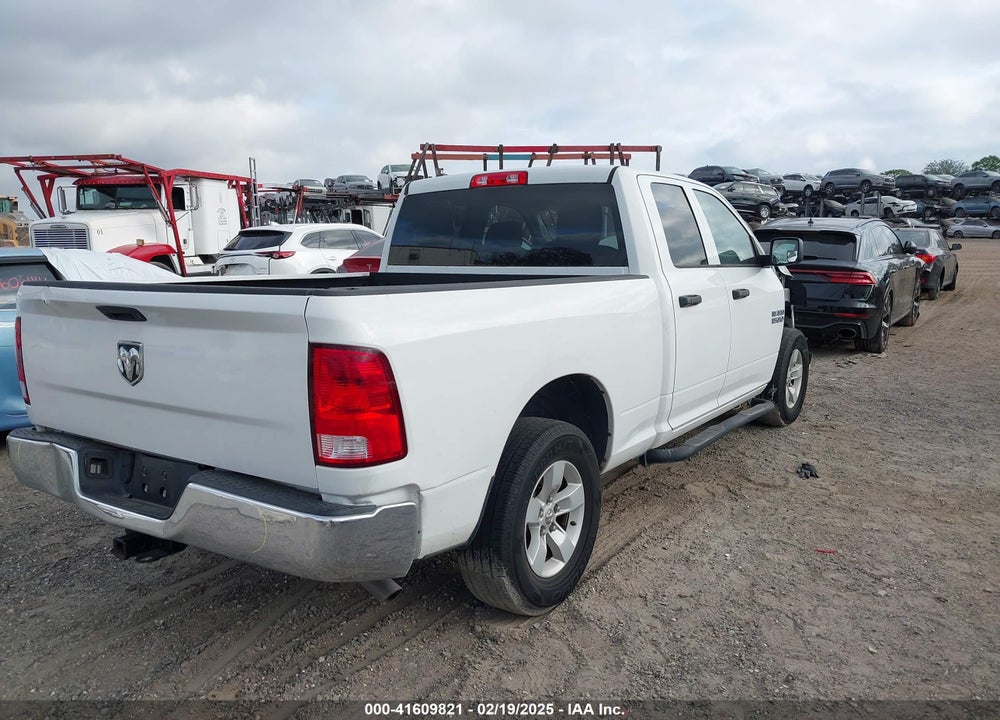 2018 RAM 1500 VIN: 1C6RR6FGXJS341424