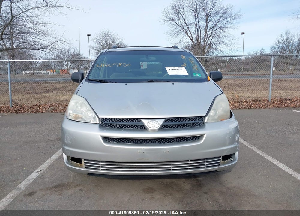 2004 TOYOTA SIENNA VIN: 5TDBA23C04S018430
