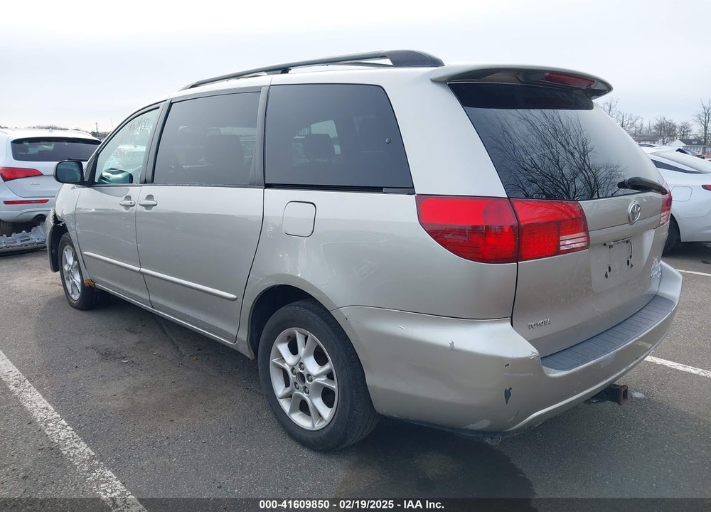 2004 TOYOTA SIENNA VIN: 5TDBA23C04S018430