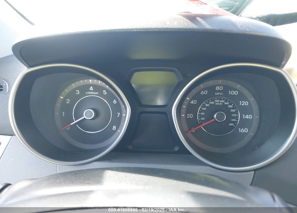 2015 HYUNDAI ELANTRA VIN: 5NPDH4AE7FH629004