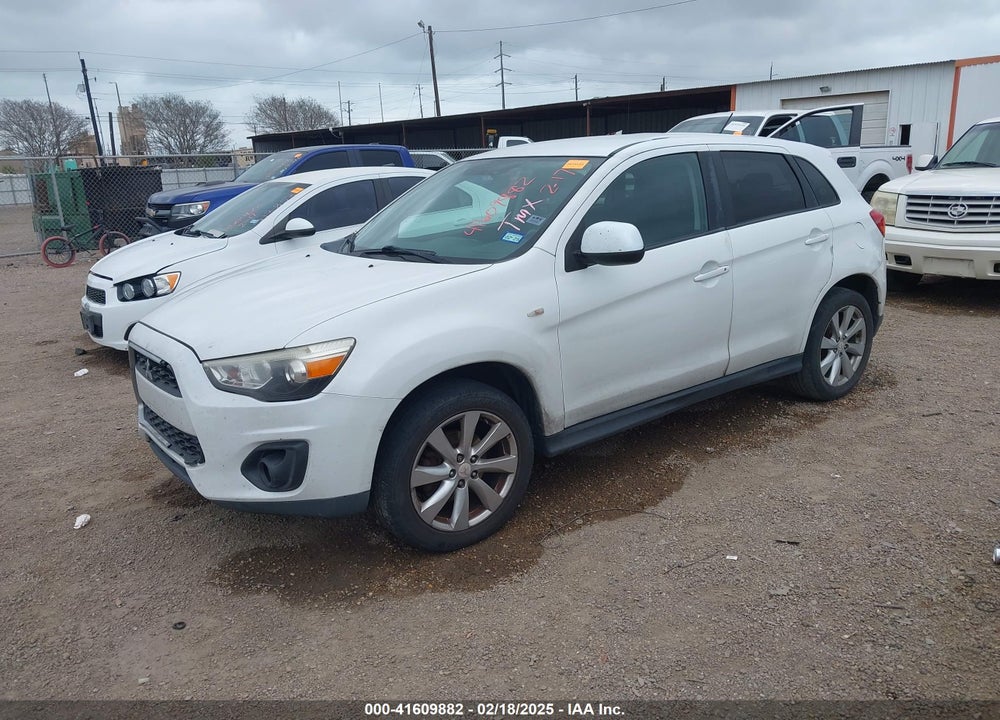 2014 MITSUBISHI OUTLANDER SPORT ES VIN: 4A4AP3AU1EE015211