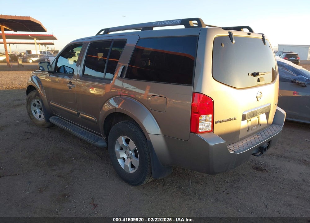 2006 NISSAN PATHFINDER SE VIN: 5N1AR18U96C642498