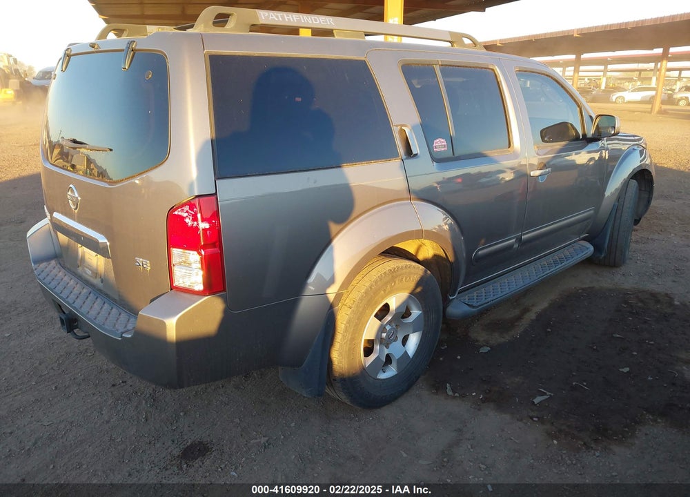 2006 NISSAN PATHFINDER SE VIN: 5N1AR18U96C642498