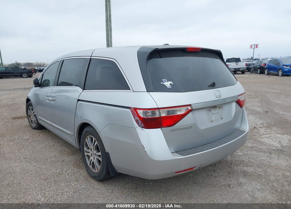 2011 HONDA ODYSSEY EX-L VIN: 5FNRL5H61BB012795