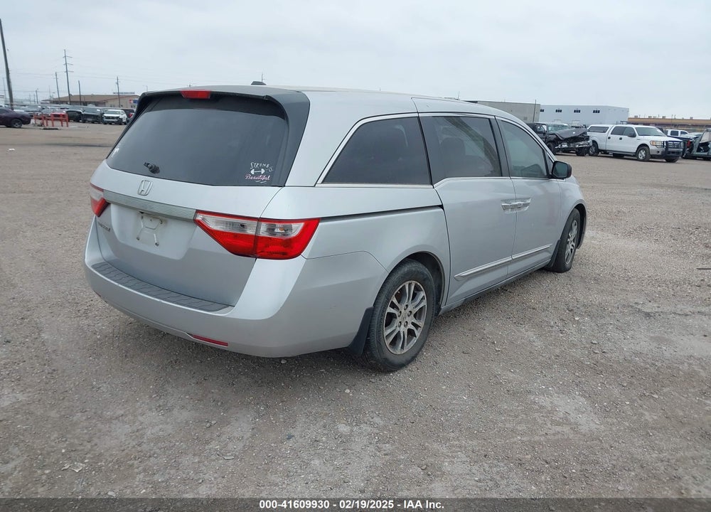 2011 HONDA ODYSSEY EX-L VIN: 5FNRL5H61BB012795