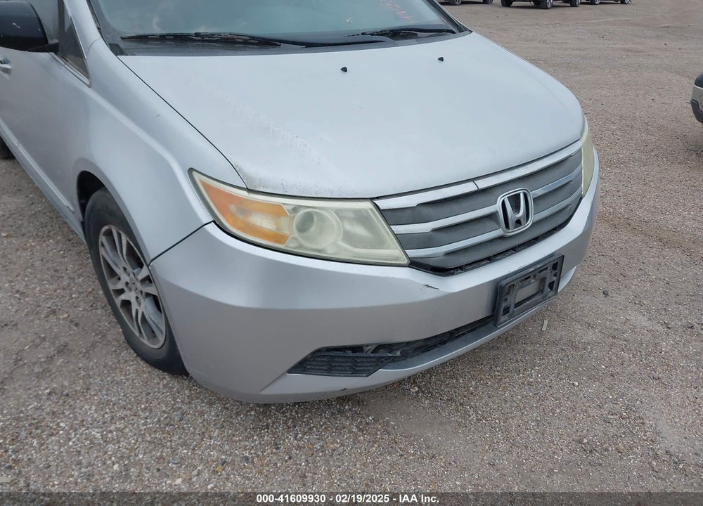 2011 HONDA ODYSSEY EX-L VIN: 5FNRL5H61BB012795
