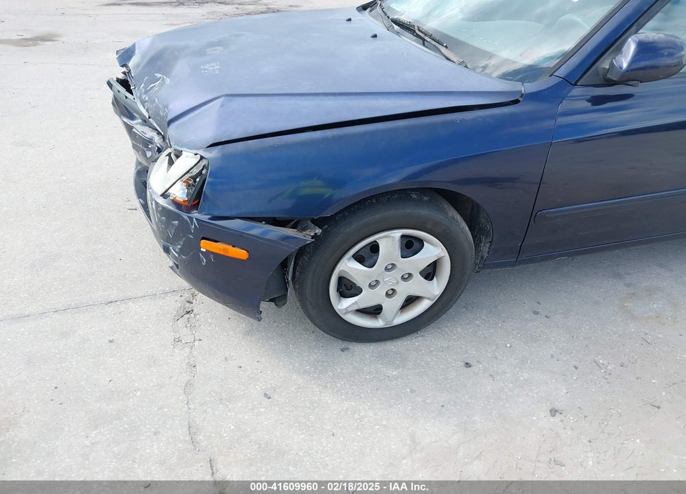 2005 HYUNDAI ELANTRA GLS/GT VIN: KMHDN46D35U994496