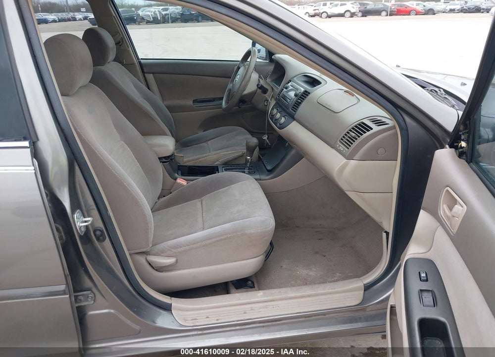 2005 TOYOTA CAMRY VIN: 4T1BE32K15U944136