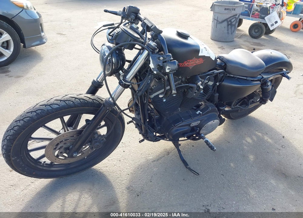 2011 HARLEY-DAVIDSON XL883 N VIN: 1HD4LE231BC423036