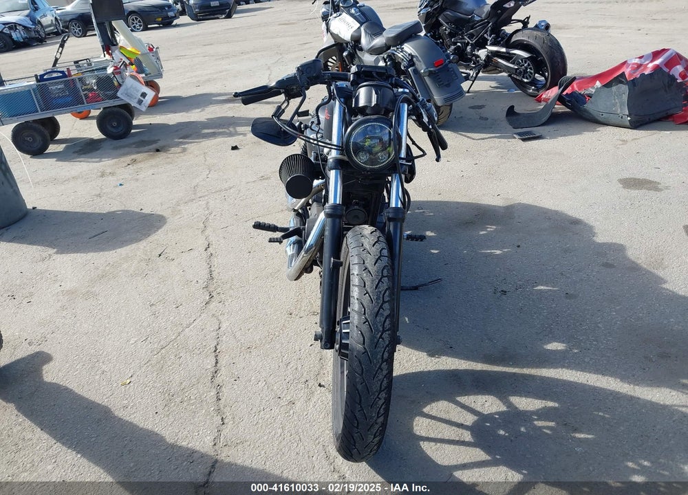 2011 HARLEY-DAVIDSON XL883 N VIN: 1HD4LE231BC423036