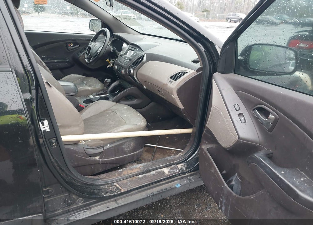 2015 HYUNDAI TUCSON SE VIN: KM8JU3AG0FU115703