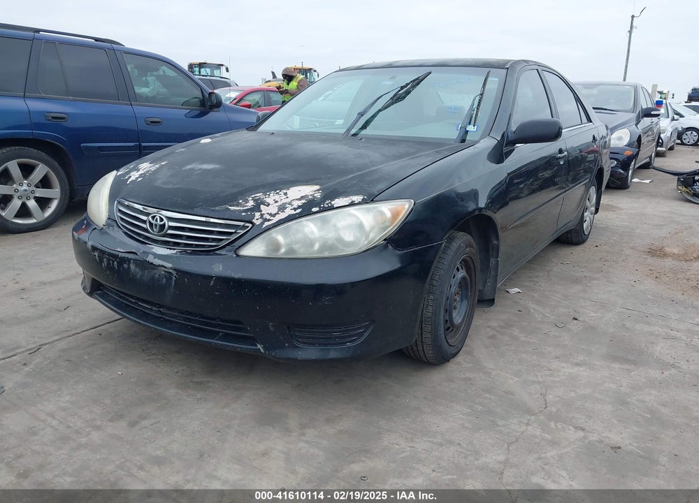 2005 TOYOTA CAMRY LE VIN: 4T1BE32K45U046081