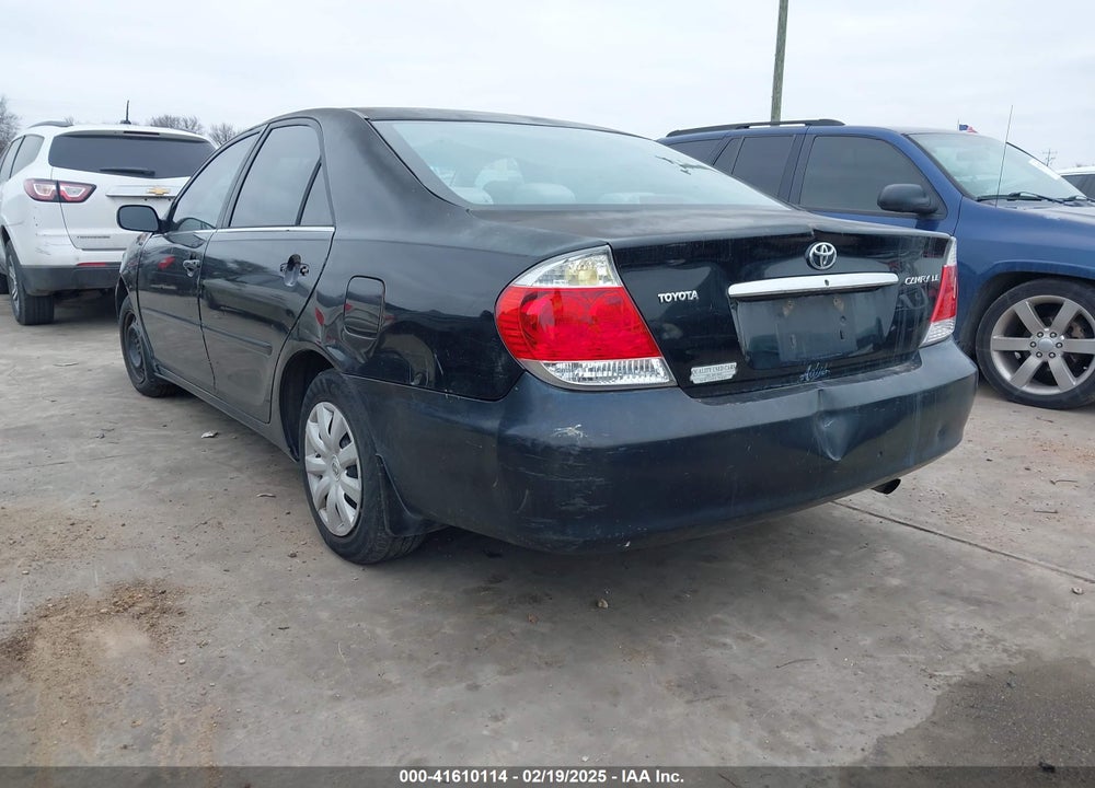 2005 TOYOTA CAMRY LE VIN: 4T1BE32K45U046081