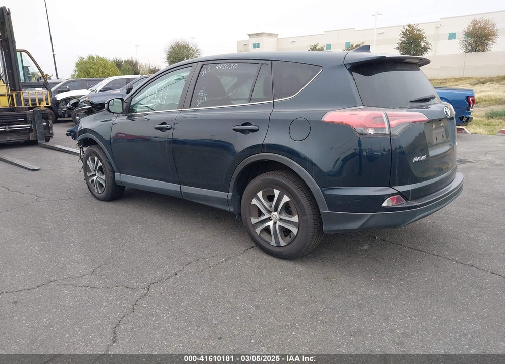 2018 TOYOTA RAV4 VIN: 2T3ZFREV0JW493030