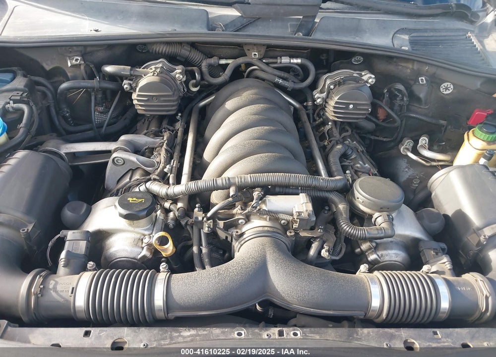 2004 PORSCHE CAYENNE S VIN: WP1AB29P24LA72573