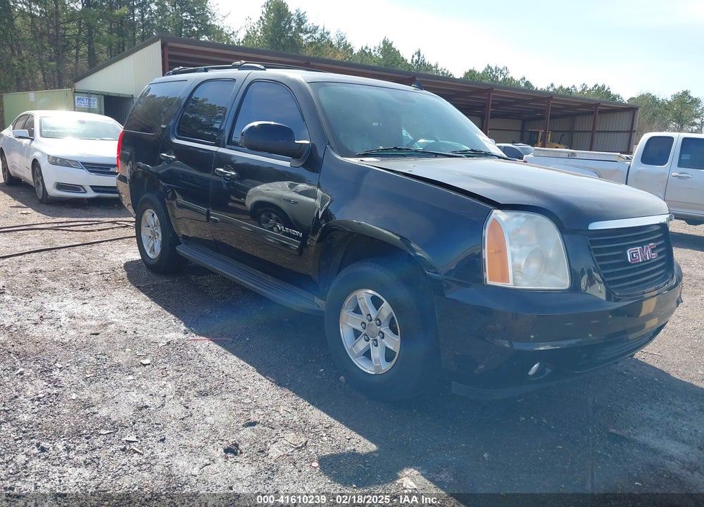 2011 GMC YUKON VIN: 1GKS2CE08BR235424