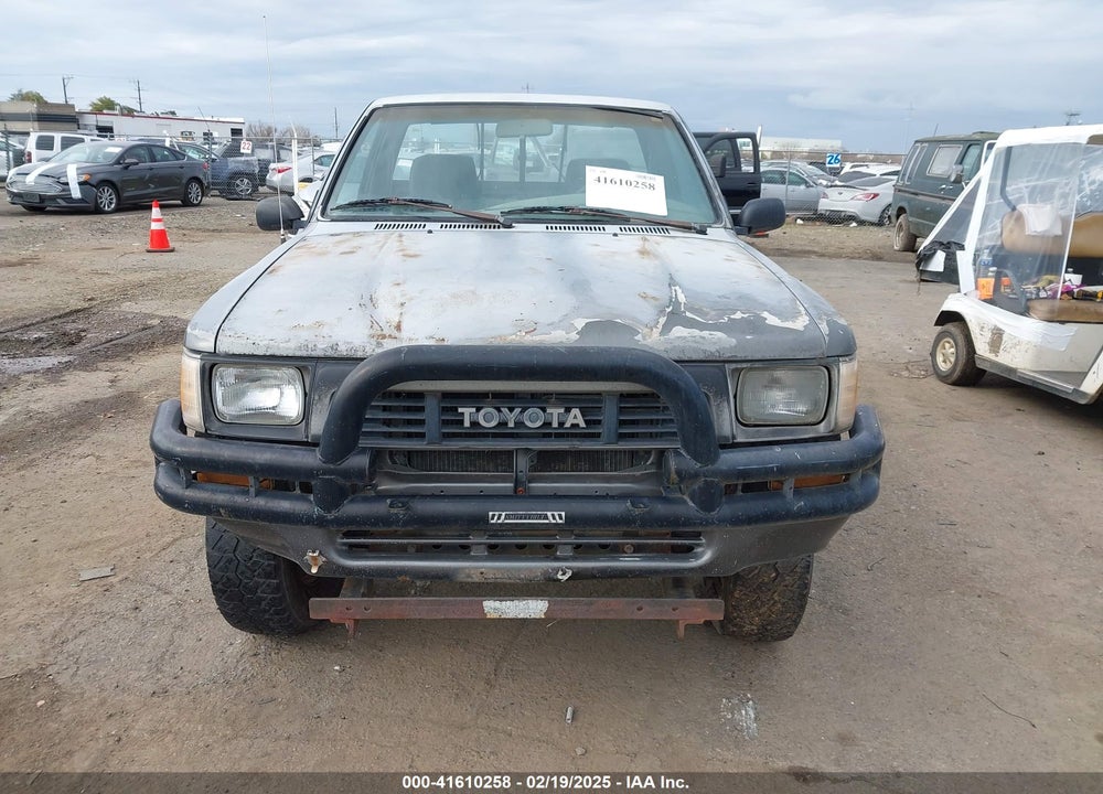 1989 TOYOTA PICKUP 1/2 TON SHT WHEELBASE DLX VIN: JT4RN01PXK0003687