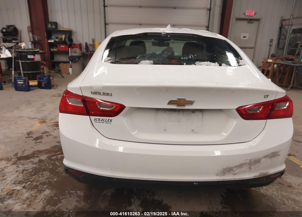 2018 CHEVROLET MALIBU VIN: 1G1ZD5ST8JF279432