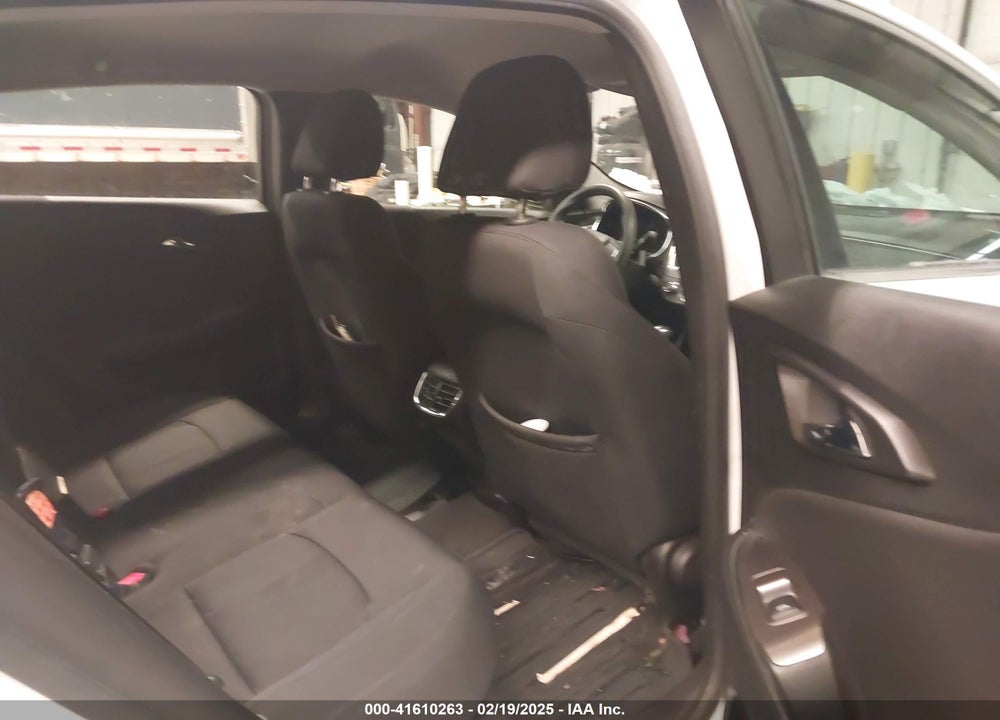2018 CHEVROLET MALIBU VIN: 1G1ZD5ST8JF279432