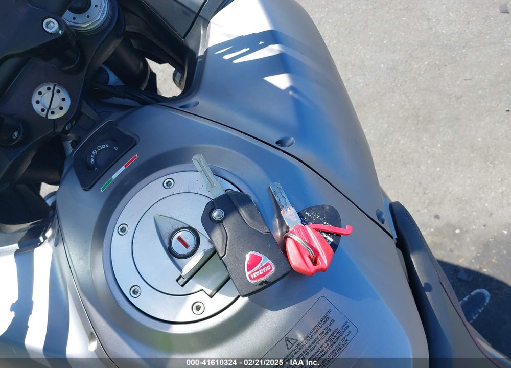 2013 DUCATI MULTISTRADA 1200/S VIN: ZDM12BSW3DB004280