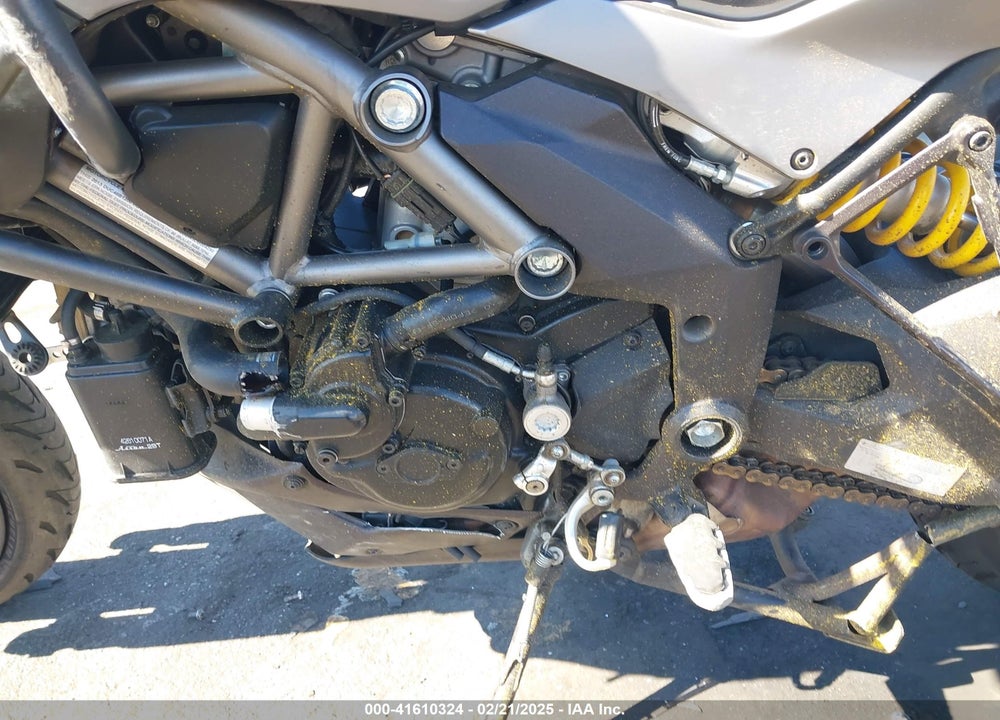 2013 DUCATI MULTISTRADA 1200/S VIN: ZDM12BSW3DB004280