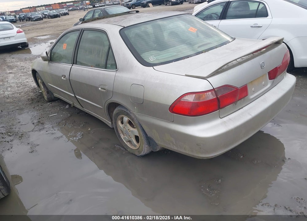 1999 HONDA ACCORD EX VIN: JHMCG5557XC025561