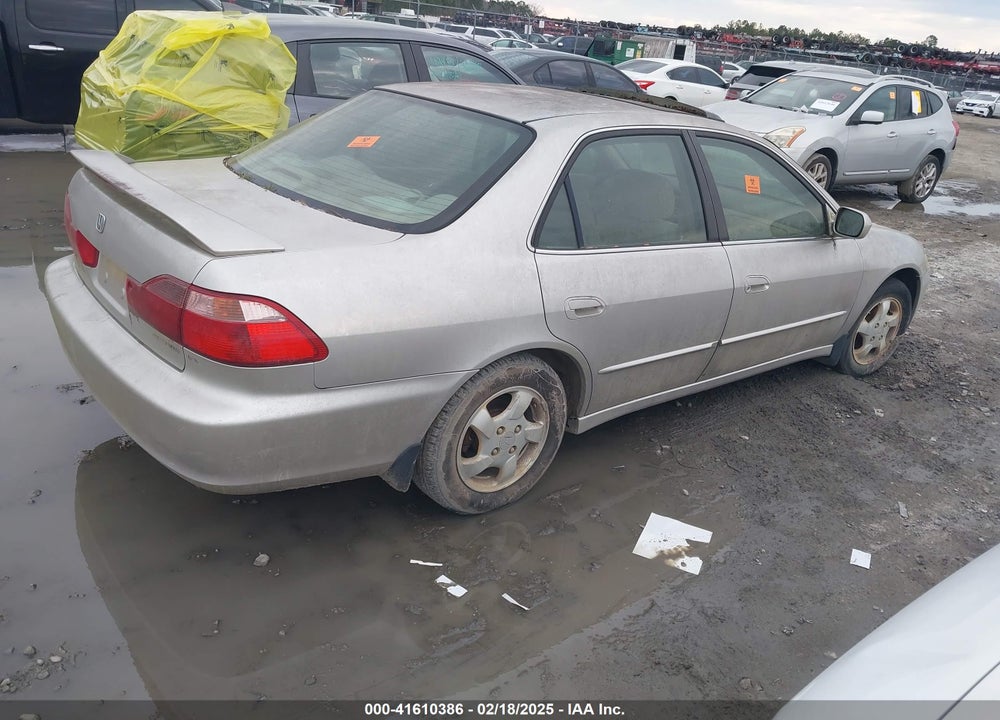 1999 HONDA ACCORD EX VIN: JHMCG5557XC025561