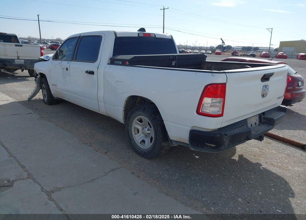 2022 RAM 1500 TRADESMAN 4X4 6'4 BOX VIN: 1C6SRFNT7NN443106
