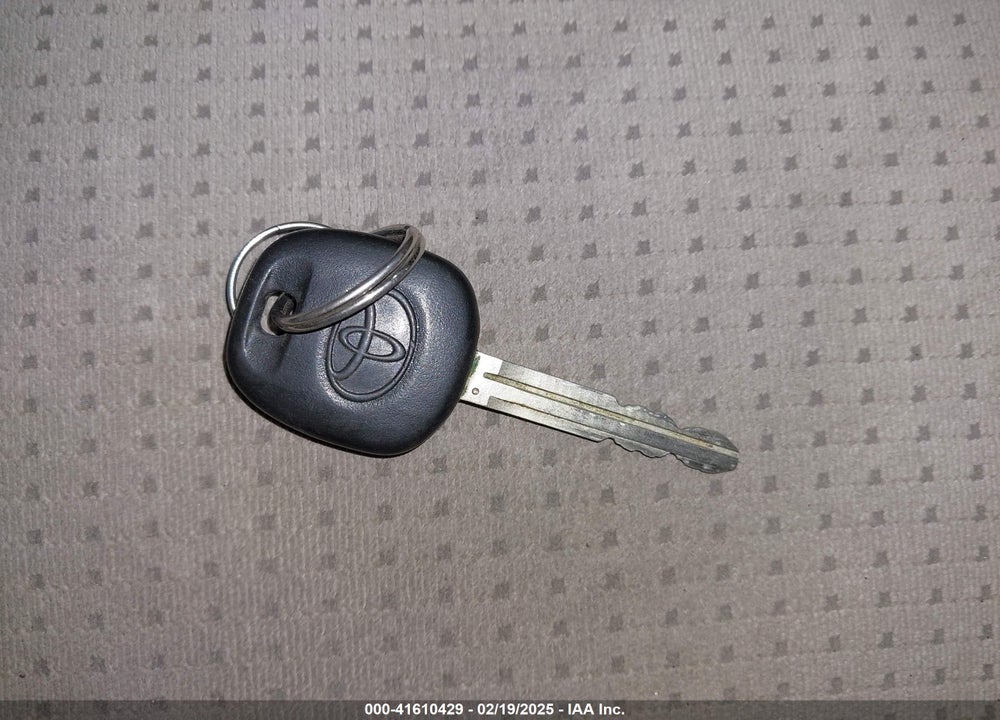 2007 TOYOTA SIENNA LE VIN: 5TDZK23C67S034549