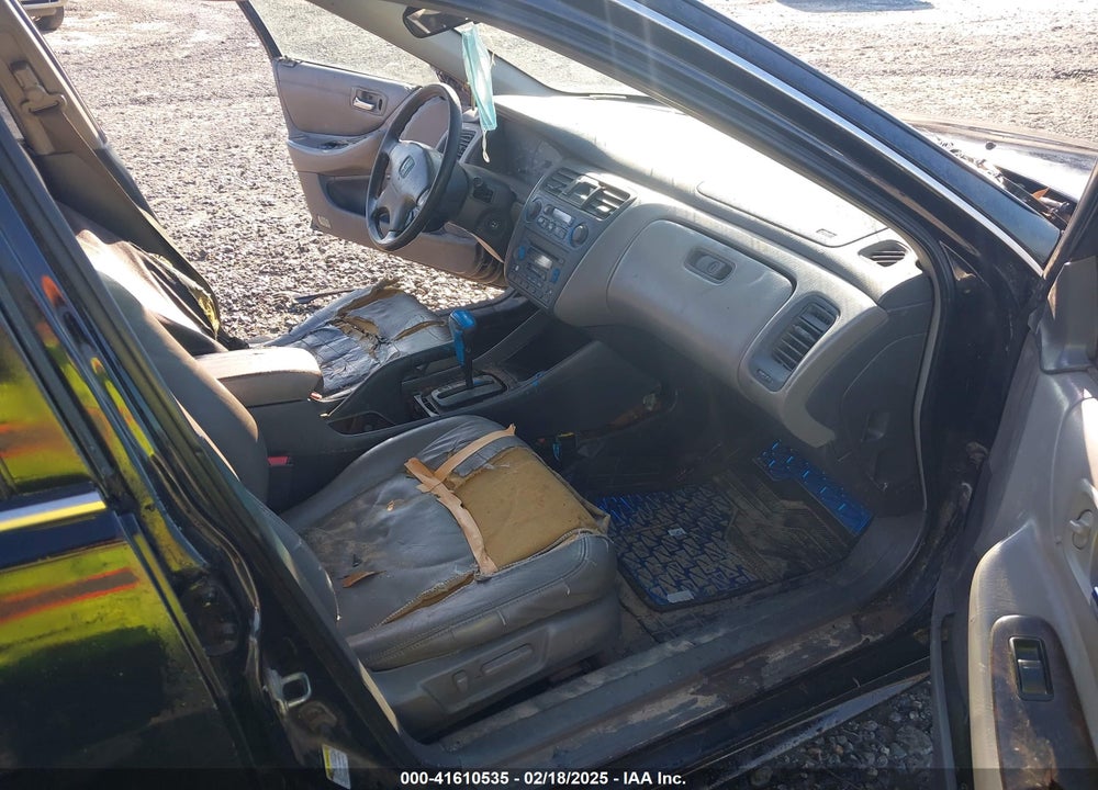 2002 HONDA ACCORD VIN: 1HGCG16592A059810