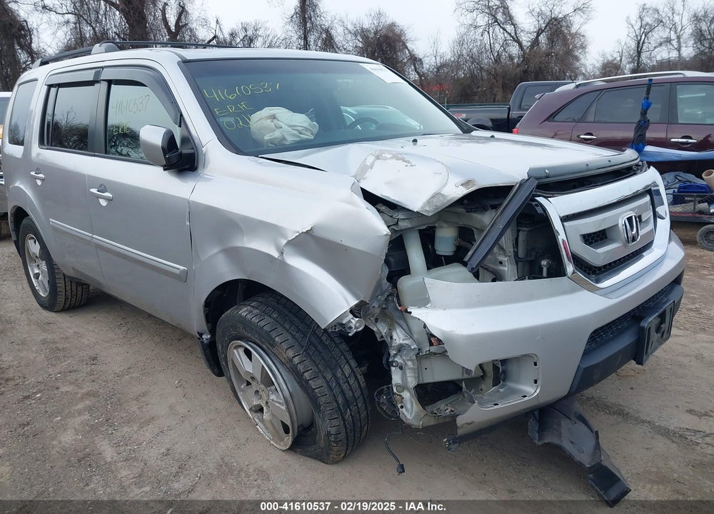 2011 HONDA PILOT EX-L VIN: 5FNYF4H59BB002357