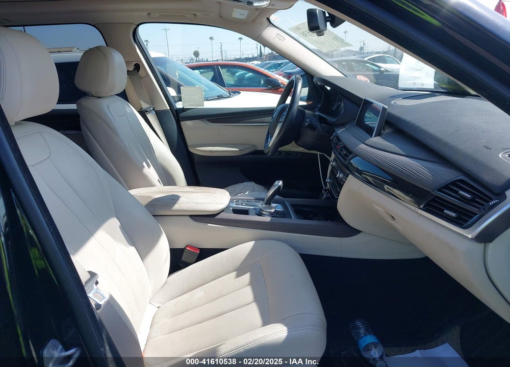 2016 BMW X5 EDRIVE XDRIVE40E VIN: 5UXKT0C59G0S79562