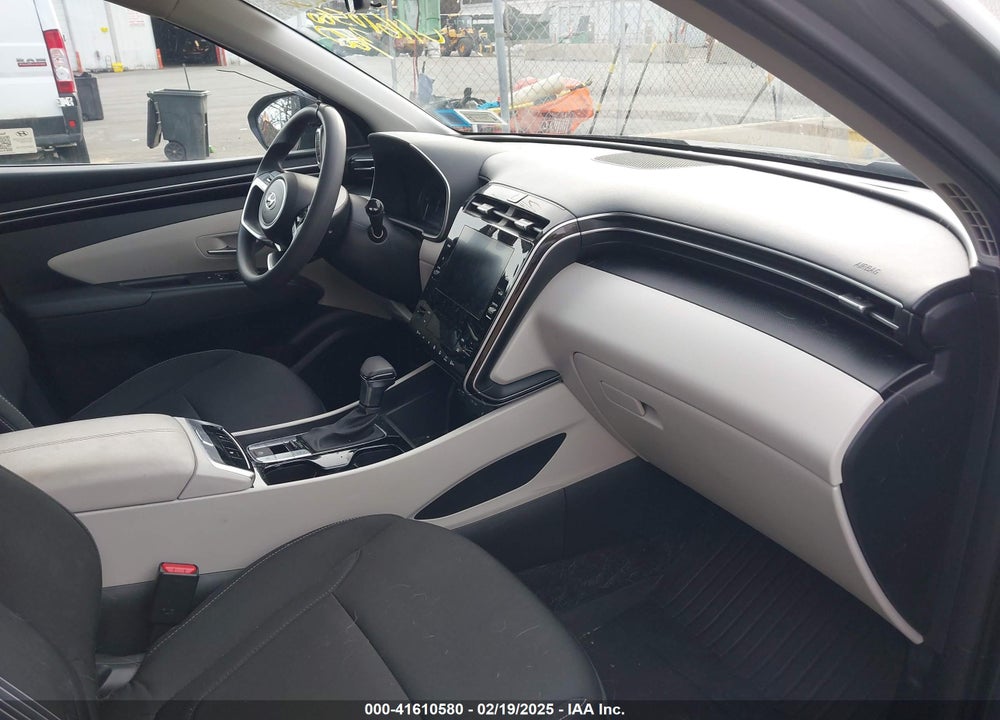 2024 HYUNDAI TUCSON SEL VIN: 5NMJBCDE6RH335167