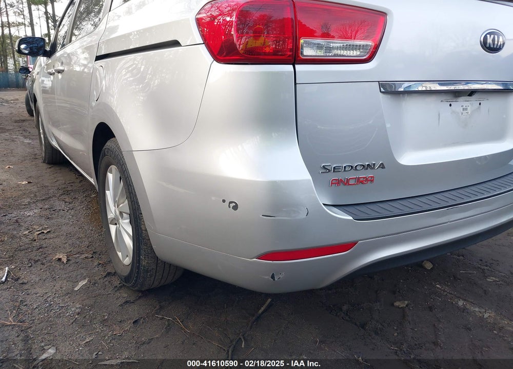 2016 KIA SEDONA L VIN: KNDMA5C17G6207864