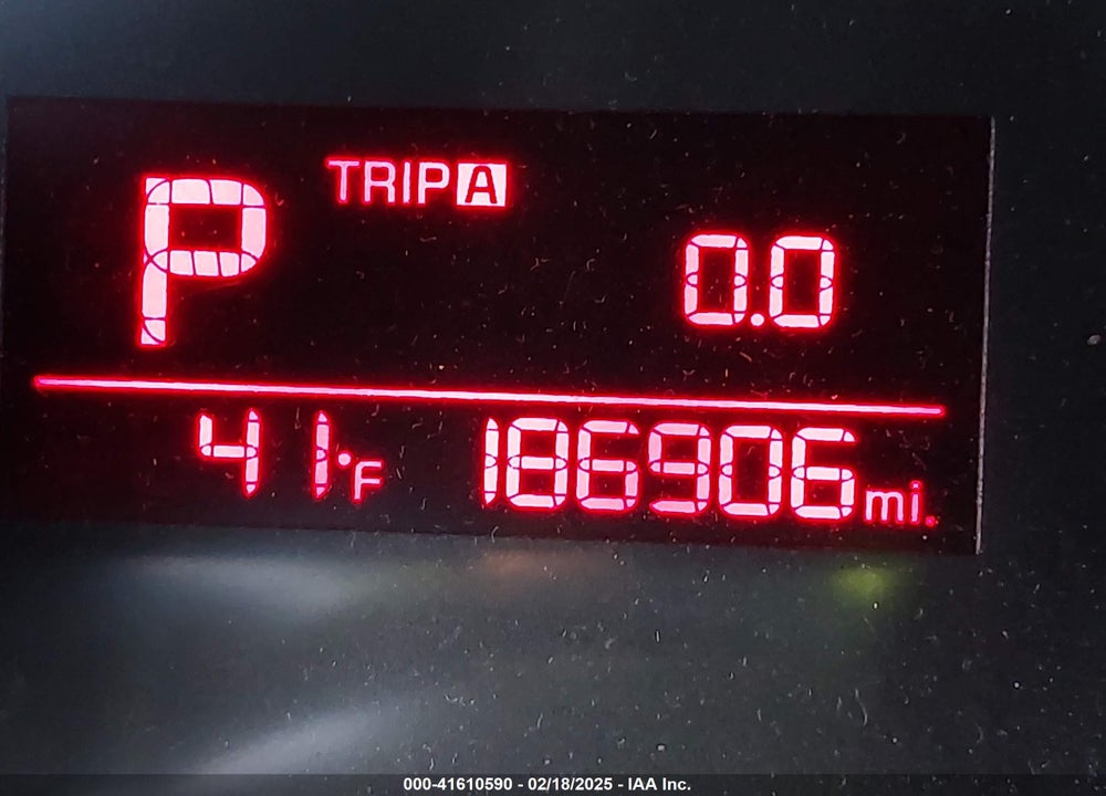 2016 KIA SEDONA L VIN: KNDMA5C17G6207864